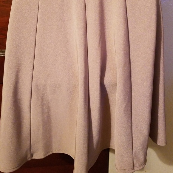 Beautiful dress with crisscross back straps.